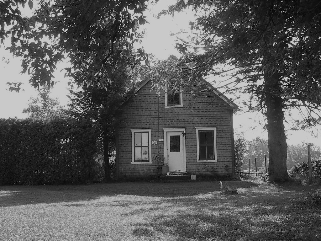 La-Petite-ecole-du-rang-de-la-riviere